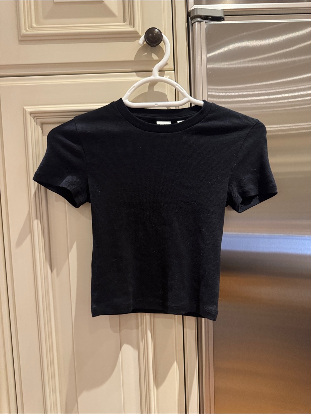 Aritzia Home Stretch Basic Black Short Sleeve Tee